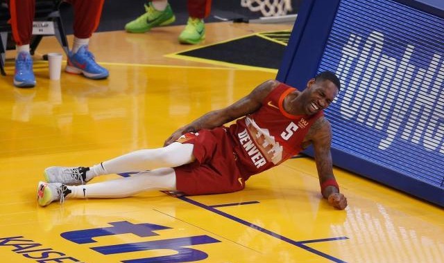 开云全站网站-巴顿腿筋伤势不容乐观 掘金后卫线再次人员告急