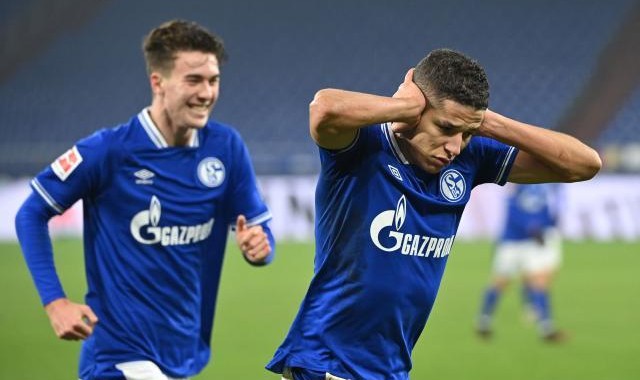 开云棋牌下载-沙尔克结束30场不胜免受辱 德甲史上最烂队是谁？